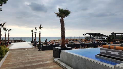 Mul Beach — photograph 2