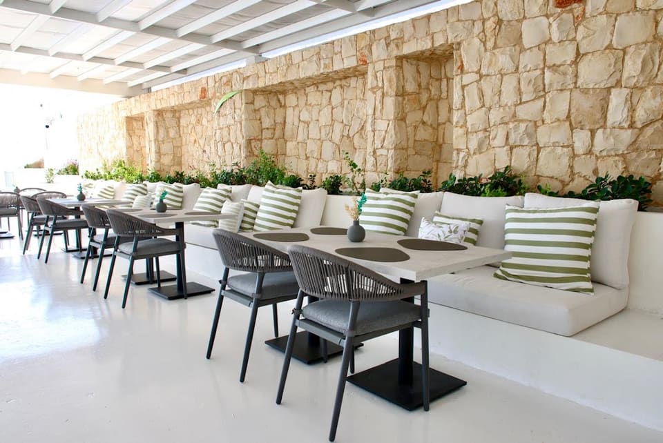 Orchid Beach Resort