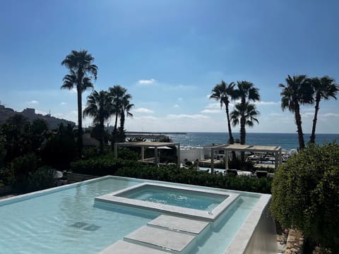 Orchid Beach Resort — photograph 4