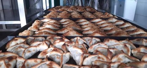 Bakery Maajnat Mataam w Foul Halawi — photograph 3