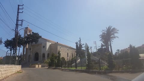 St. Georges Church — photograph 3