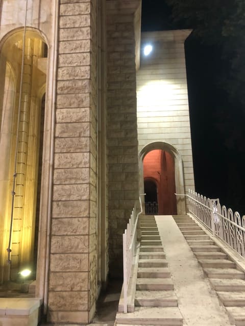 St. Georges Church — photograph 5
