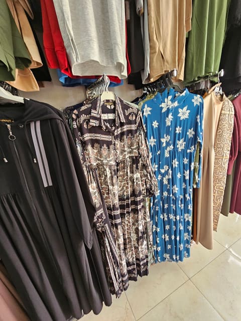 Retal Fashion. — photograph 2