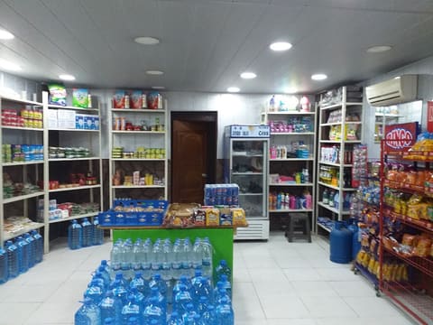 Supermarket Al Khal — photograph 4