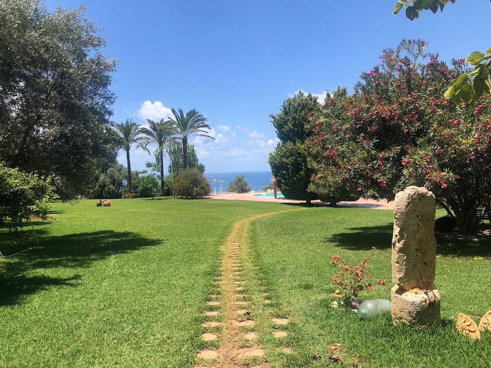 Villa Saad
