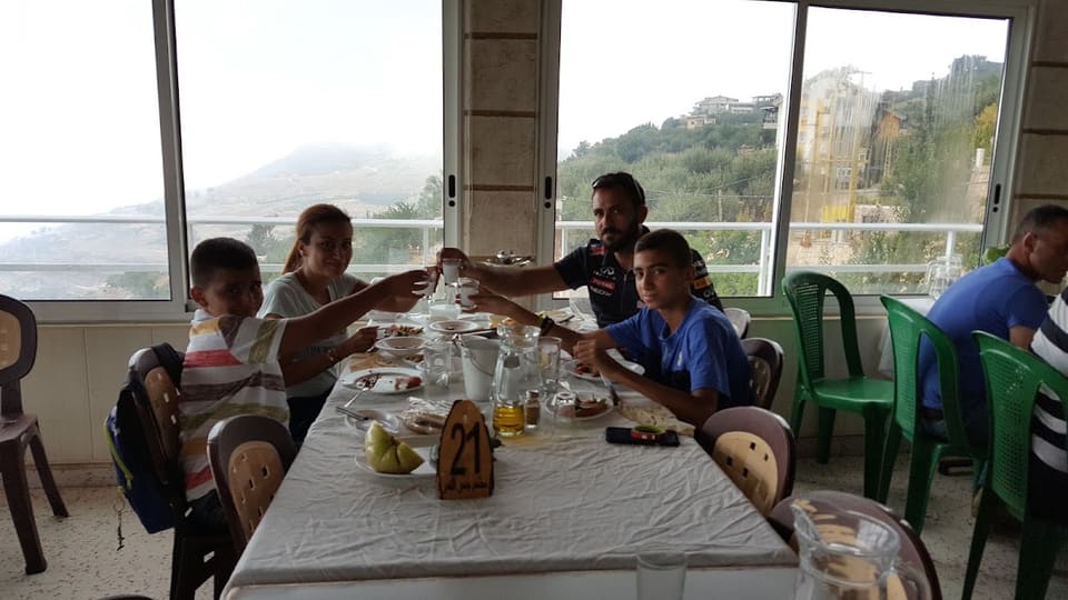 Jisr Al Kamar - Restaurant
