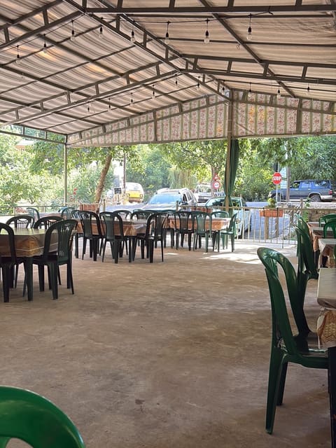 Al naher restaurant — photograph 2