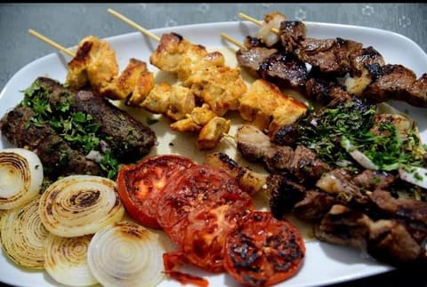 Makhlouf restaurant — photograph 4