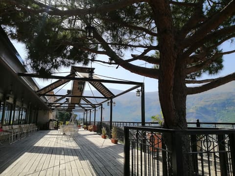 Hotel Chbat — photograph 4