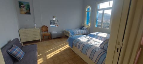 Batache guesthouse- Hasroun — photograph 2