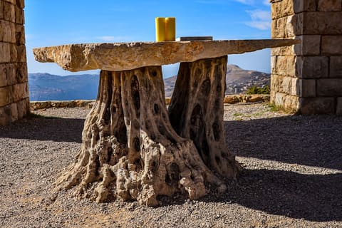Bsharri Cross — photograph 6