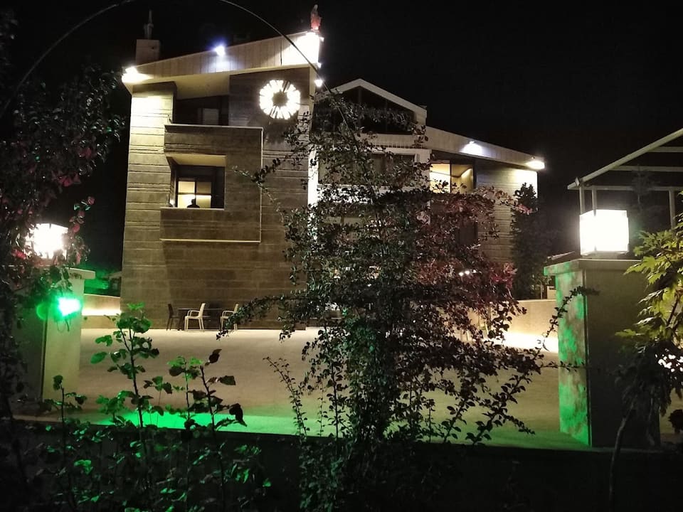 White Cedar Hotel & Resort