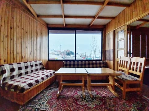 Paradise Cedars | Restaurant & Chalets — photograph 3
