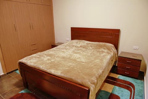 Cedarspalace — photograph 6