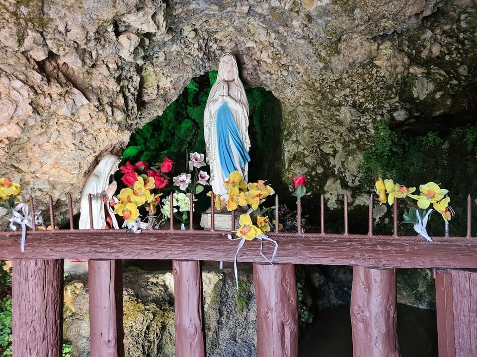 La Sainte Lourde