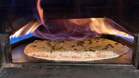 Pizza Charbel Hasroun — photograph 6