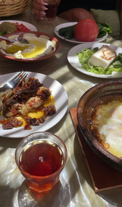 El Hajj Makhlouf Restaurant — photograph 5