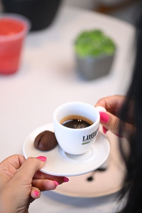 AHUTO Coffee Space — photograph 4