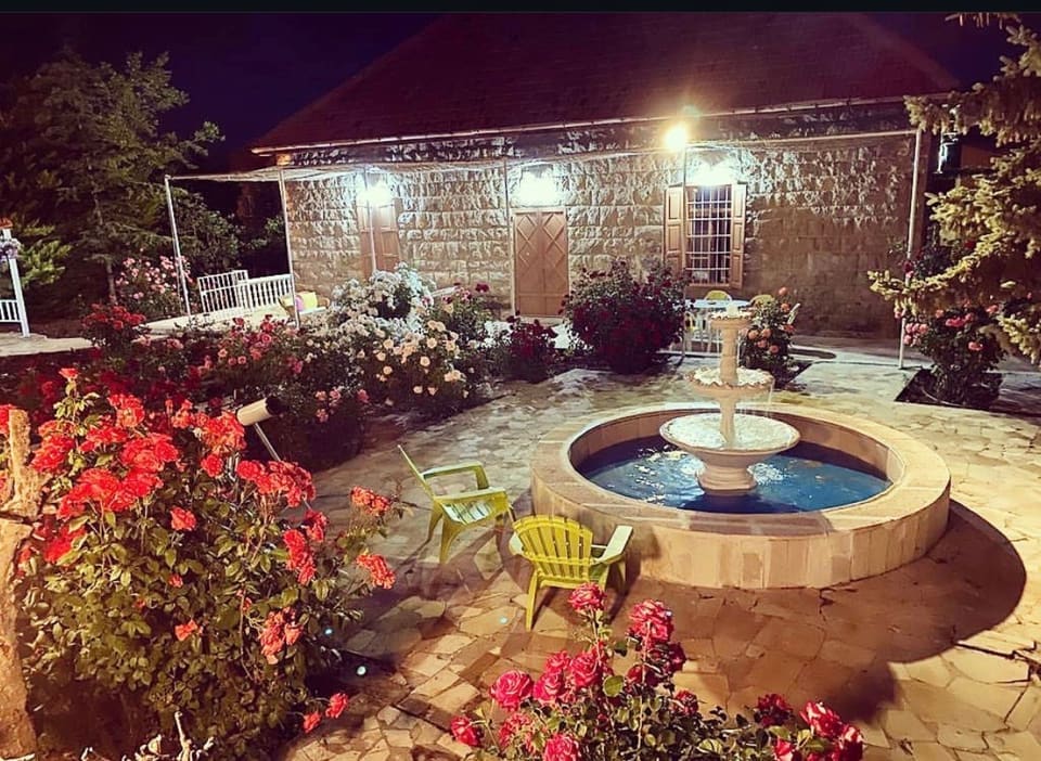 Chez Nadia