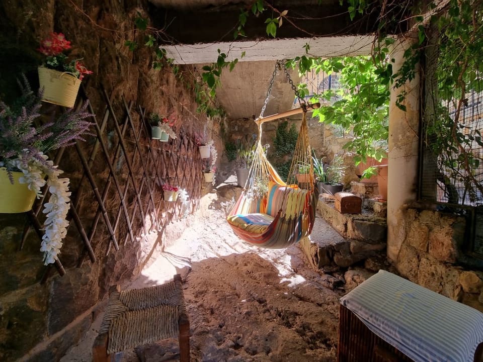 Beit El Qanater
