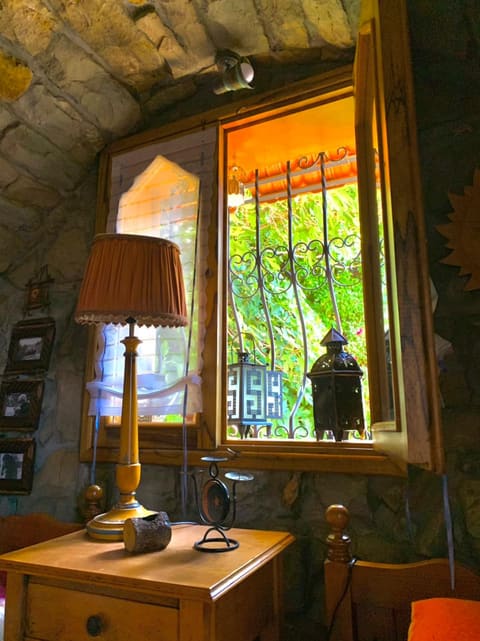 Beit El Qanater — photograph 4