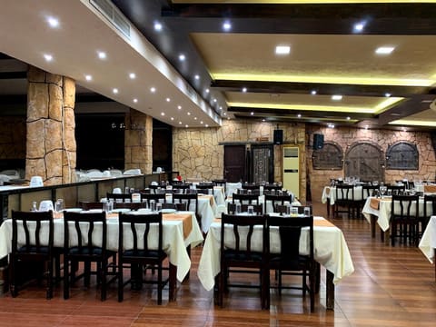 Jisr Rachiine Restaurant — photograph 3