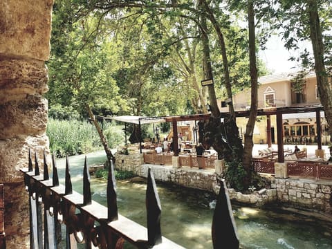 Beit Al Chaykha-Riviera Merdachieh — photograph 6