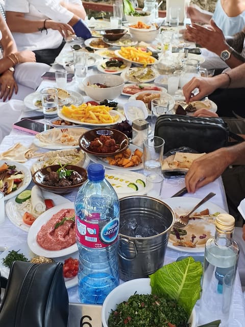 Naher Rachiine Restaurant — photograph 2