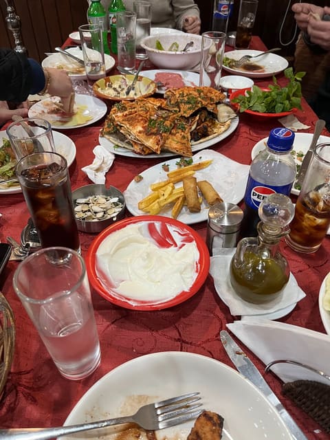 Ain Ardeh Restaurant — photograph 3