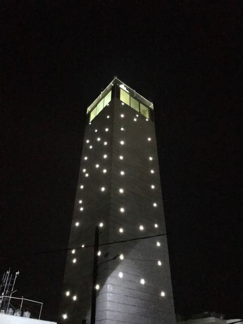 St. Georges tower — photograph 2