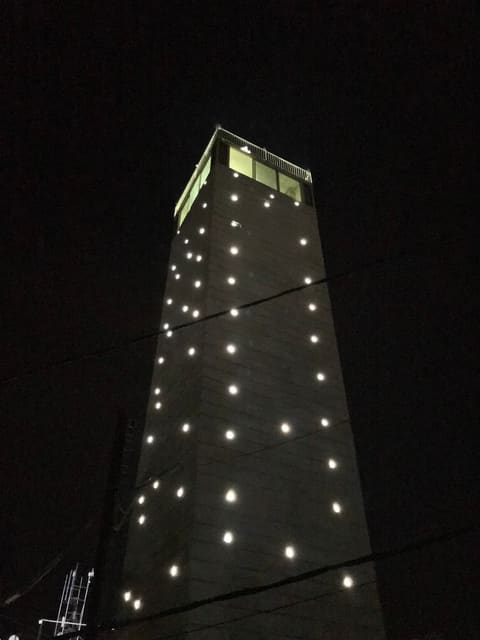 St. Georges tower — photograph 3