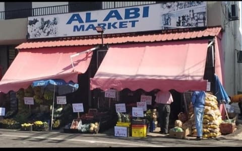 Al Abi Market — photograph 5