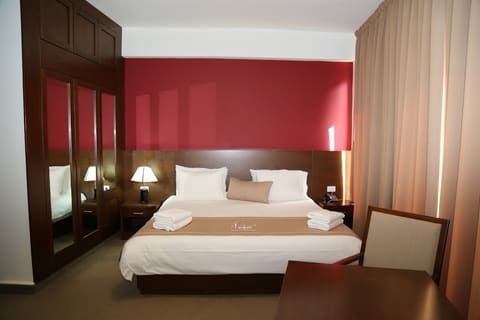 Douma Hotel — photograph 2