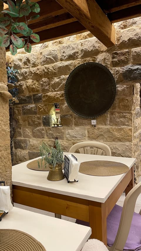 Talaya Restaurant — photograph 4