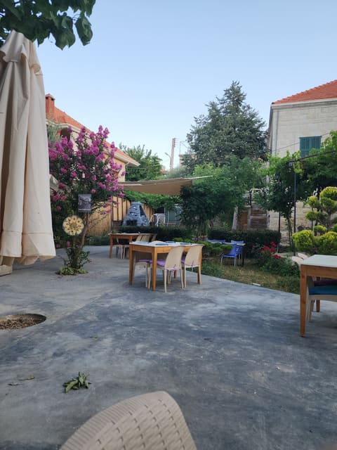 Talaya Restaurant — photograph 5