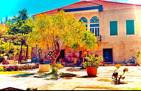 Talaya Restaurant — photograph 6