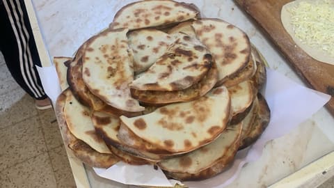 Snack/Furn Al Saha — photograph 3