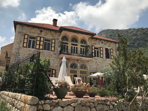 Beit Douma — photograph 6