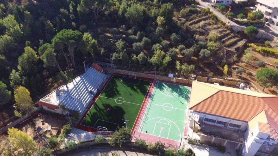 Douma Club Youth Hostel