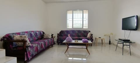 Bchaaleh Views — photograph 6
