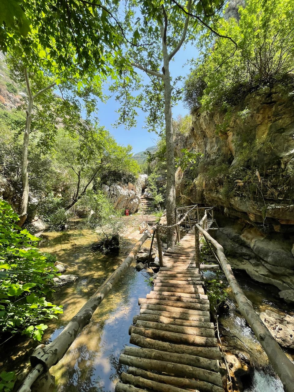 Nahr el Jawz - kfarhelda tannourine hiking trail