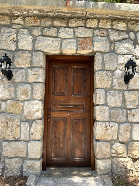 James' Barn — photograph 4