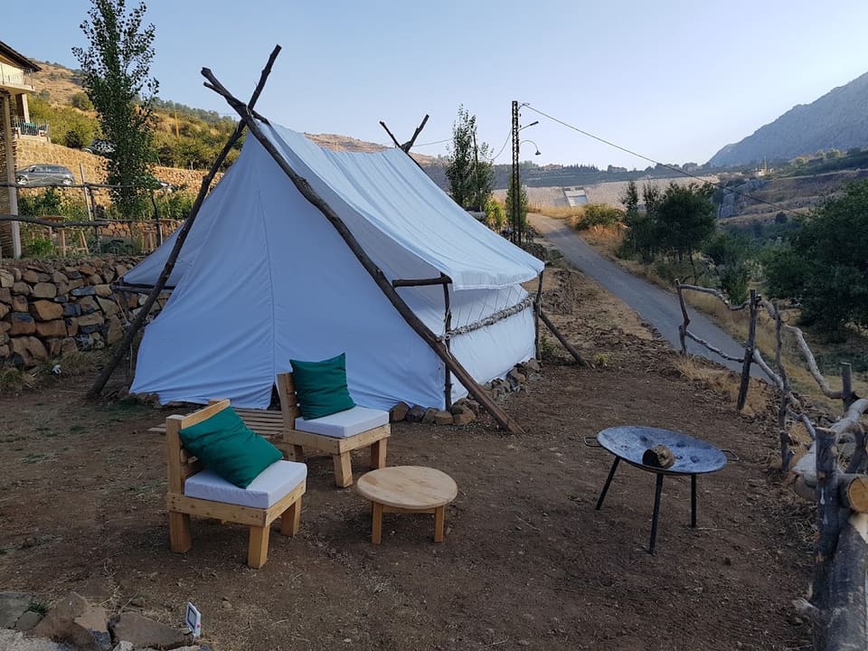 Canyon Hills Guesthouse & Resort