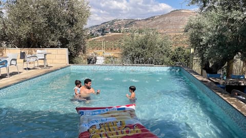 Sama Hills — photograph 3