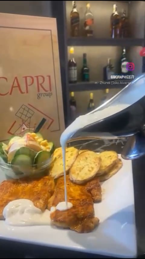 Capri - Restaurant — photograph 4