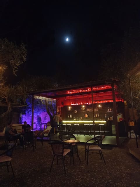 Ayloul Lounge — photograph 2
