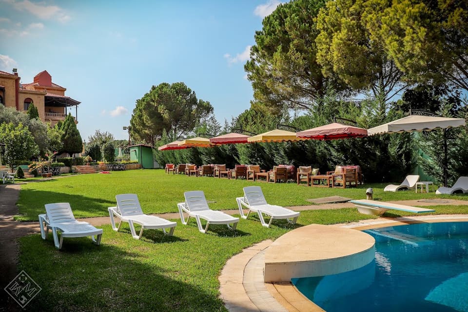 El Castel Guest House