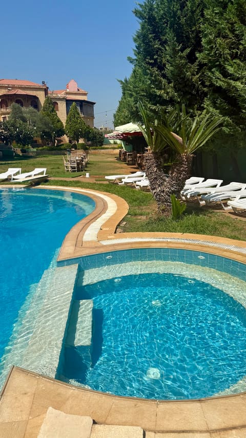 El Castel Guest House — photograph 6