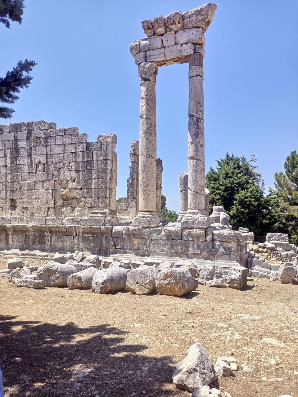 Ain Akrine Castle