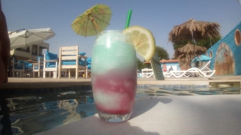 Paradise Pool — photograph 4